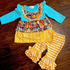 Marie Nicole pant set size xxs. Fits like 9-12. Soft and comfy!